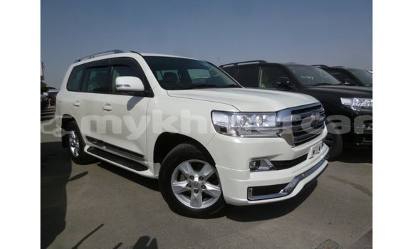 ទិញ នាំចូល Toyota Land Cruiser White ឡាន} ក្នុង Import - Dubai ក្នុង Kampot Province ទិញ នាំចូល Toyota Land Cruiser White ឡាន} ក្នុង Import - Dubai ក្នុង Kampot Province