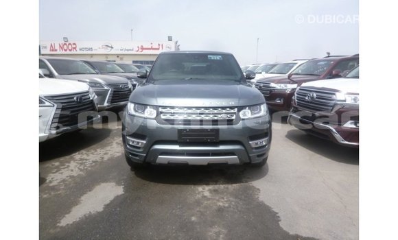 Buy Import Land Rover Range Rover Green Car in Import - Dubai in Kampot Province Buy Import Land Rover Range Rover Green Car in Import - Dubai in Kampot Province