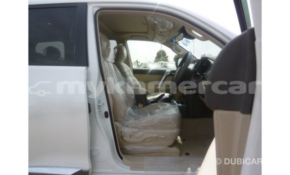 ទិញ នាំចូល Toyota Prado White ឡាន} ក្នុង Import - Dubai ក្នុង Kampot Province ទិញ នាំចូល Toyota Prado White ឡាន} ក្នុង Import - Dubai ក្នុង Kampot Province
