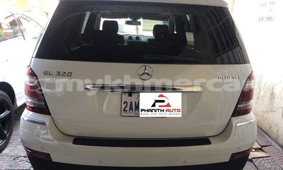 Buy Used Mercedes-Benz GL-klasse White Car in Phnom Penh in Phnom Penh Buy Used Mercedes-Benz GL-klasse White Car in Phnom Penh in Phnom Penh