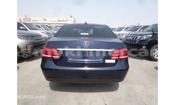 Buy Import Mercedes-Benz 200 Blue Car in Import - Dubai in Kampot Province Buy Import Mercedes-Benz 200 Blue Car in Import - Dubai in Kampot Province