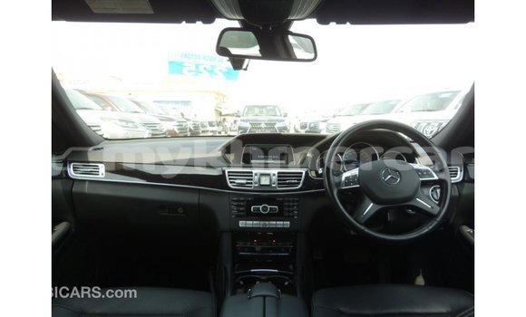 Buy Import Mercedes-Benz 200 Blue Car in Import - Dubai in Kampot Province Buy Import Mercedes-Benz 200 Blue Car in Import - Dubai in Kampot Province