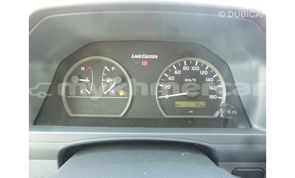 ទិញ នាំចូល Toyota Land Cruiser White ឡាន} ក្នុង Import - Dubai ក្នុង Kampot Province ទិញ នាំចូល Toyota Land Cruiser White ឡាន} ក្នុង Import - Dubai ក្នុង Kampot Province