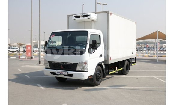 Buy Import Mitsubishi L400 White Truck in Import - Dubai in Kampot Province