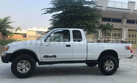 ទិញ បានប្រើ Toyota Tacoma White ឡាន} ក្នុង Phnom Penh ក្នុង Phnom Penh ទិញ បានប្រើ Toyota Tacoma White ឡាន} ក្នុង Phnom Penh ក្នុង Phnom Penh