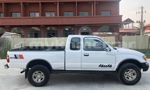 ទិញ បានប្រើ Toyota Tacoma White ឡាន} ក្នុង Phnom Penh ក្នុង Phnom Penh ទិញ បានប្រើ Toyota Tacoma White ឡាន} ក្នុង Phnom Penh ក្នុង Phnom Penh