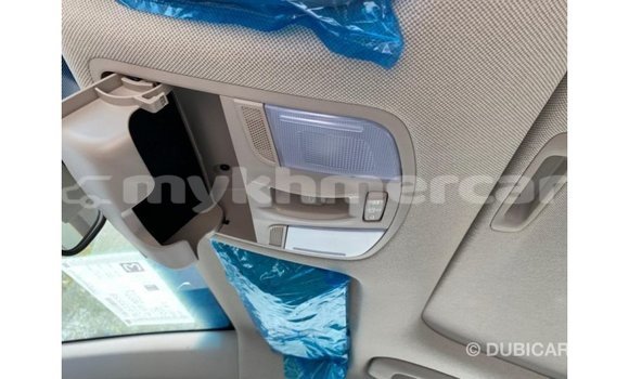 Acheter Import Voiture Hyundai Elantra Blanc à Import - Dubai, Kampot Province Acheter Import Voiture Hyundai Elantra Blanc à Import - Dubai, Kampot Province