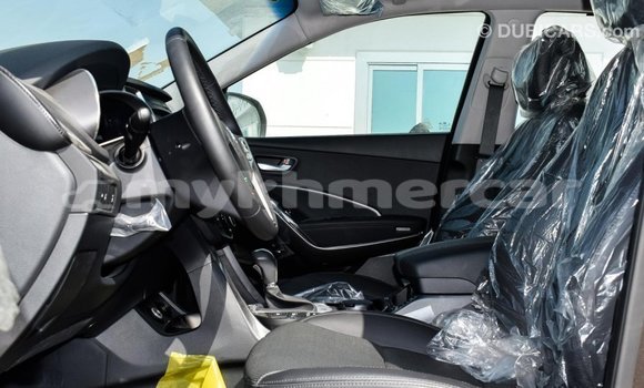 Acheter Import Voiture Hyundai Santa Fe Noir à Import - Dubai, Kampot Province Acheter Import Voiture Hyundai Santa Fe Noir à Import - Dubai, Kampot Province