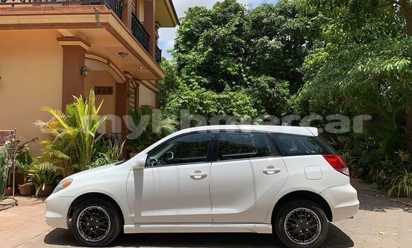 Acheter Occasion Voiture Toyota Matrix Blanc à Phnom Penh, Phnom Penh Acheter Occasion Voiture Toyota Matrix Blanc à Phnom Penh, Phnom Penh
