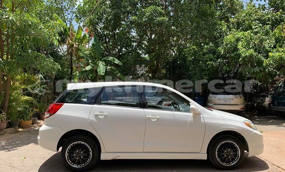 Acheter Occasion Voiture Toyota Matrix Blanc à Phnom Penh, Phnom Penh Acheter Occasion Voiture Toyota Matrix Blanc à Phnom Penh, Phnom Penh
