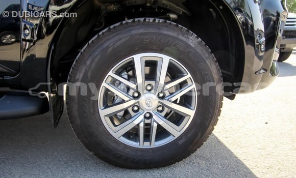 Acheter Import Voiture Toyota Hilux Noir à Import - Dubai, Kampot Province Acheter Import Voiture Toyota Hilux Noir à Import - Dubai, Kampot Province