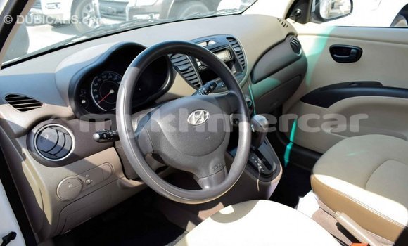 Buy Import Hyundai i10 White Car in Import - Dubai in Kampot Province Buy Import Hyundai i10 White Car in Import - Dubai in Kampot Province