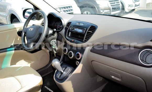Buy Import Hyundai i10 White Car in Import - Dubai in Kampot Province Buy Import Hyundai i10 White Car in Import - Dubai in Kampot Province