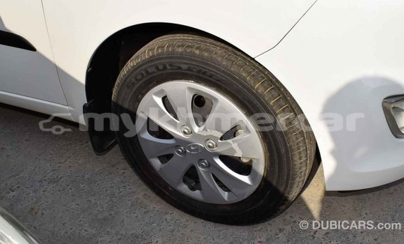 Buy Import Hyundai i10 White Car in Import - Dubai in Kampot Province Buy Import Hyundai i10 White Car in Import - Dubai in Kampot Province