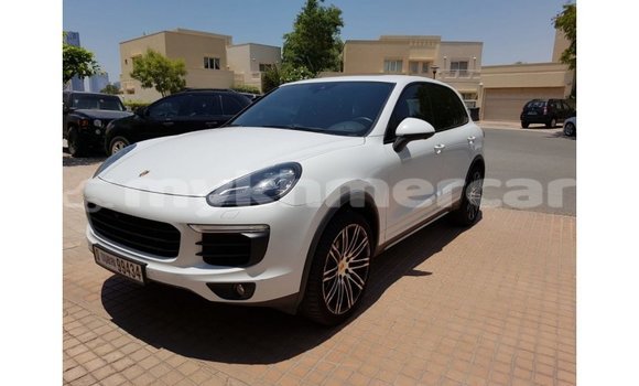 Buy Import Porsche Cayenne White Car in Import - Dubai in Kampot Province