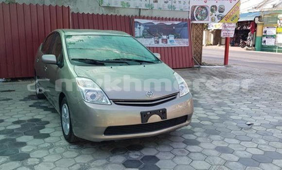ទិញ បានប្រើ Toyota Prius Silver ឡាន} ក្នុង Phnom Penh ក្នុង Phnom Penh ទិញ បានប្រើ Toyota Prius Silver ឡាន} ក្នុង Phnom Penh ក្នុង Phnom Penh