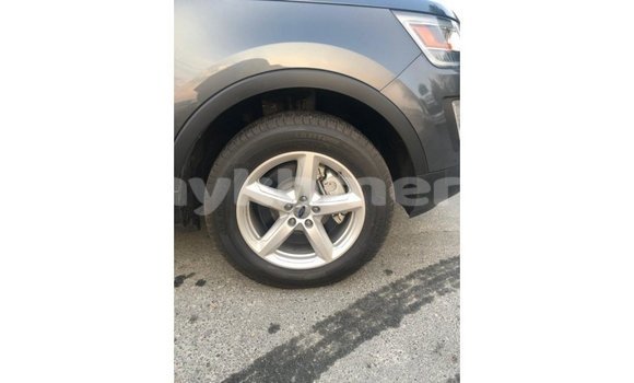 Acheter Import Voiture Ford Explorer Autre à Import - Dubai, Kampot Province Acheter Import Voiture Ford Explorer Autre à Import - Dubai, Kampot Province