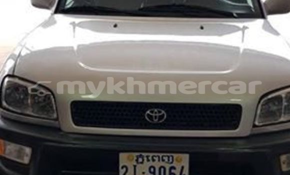 ទិញ បានប្រើ Toyota RAV4 White ឡាន} ក្នុង Phnom Penh ក្នុង Phnom Penh ទិញ បានប្រើ Toyota RAV4 White ឡាន} ក្នុង Phnom Penh ក្នុង Phnom Penh