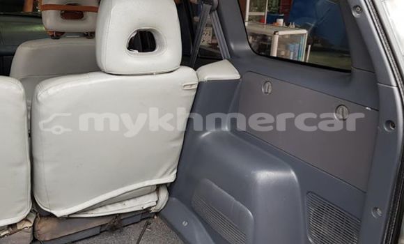 ទិញ បានប្រើ Toyota RAV4 White ឡាន} ក្នុង Phnom Penh ក្នុង Phnom Penh ទិញ បានប្រើ Toyota RAV4 White ឡាន} ក្នុង Phnom Penh ក្នុង Phnom Penh