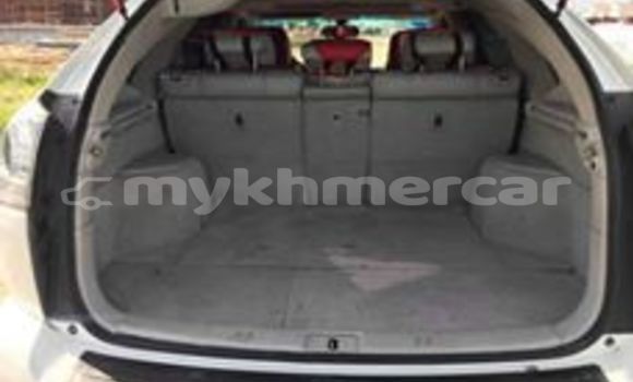 Acheter Occasion Voiture Lexus RX Blanc à Phnom Penh, Phnom Penh Acheter Occasion Voiture Lexus RX Blanc à Phnom Penh, Phnom Penh