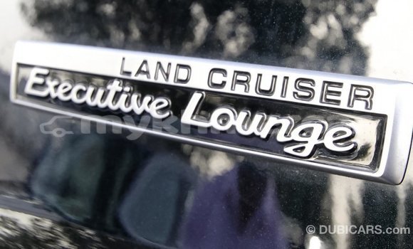 Acheter Import Voiture Toyota Land Cruiser Noir à Import - Dubai, Kampot Province Acheter Import Voiture Toyota Land Cruiser Noir à Import - Dubai, Kampot Province
