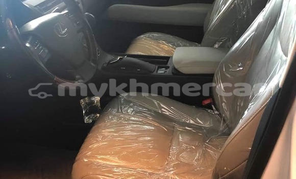 Buy Used Lexus RX 350 White Car in Phnom Penh in Phnom Penh Buy Used Lexus RX 350 White Car in Phnom Penh in Phnom Penh