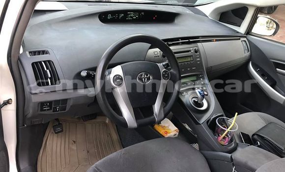 Acheter Occasion Voiture Toyota Prius Blanc à Phnom Penh, Phnom Penh Acheter Occasion Voiture Toyota Prius Blanc à Phnom Penh, Phnom Penh