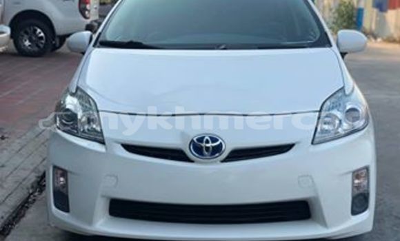 Acheter Occasion Voiture Toyota Prius Blanc à Phnom Penh, Phnom Penh Acheter Occasion Voiture Toyota Prius Blanc à Phnom Penh, Phnom Penh