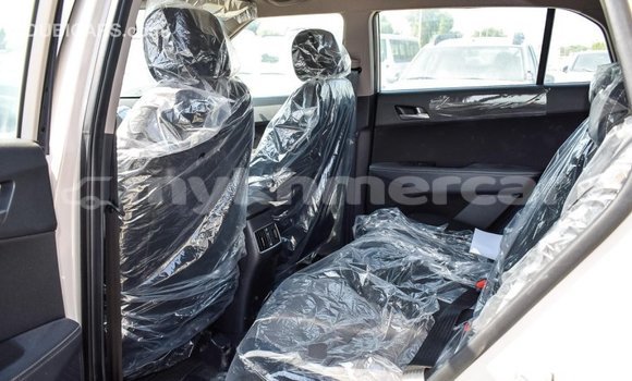 Acheter Import Voiture Hyundai Creta Beige à Import - Dubai, Kampot Province Acheter Import Voiture Hyundai Creta Beige à Import - Dubai, Kampot Province