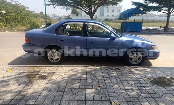 Acheter Occasion Voiture Toyota Corolla Bleu à Phnom Penh, Phnom Penh Acheter Occasion Voiture Toyota Corolla Bleu à Phnom Penh, Phnom Penh
