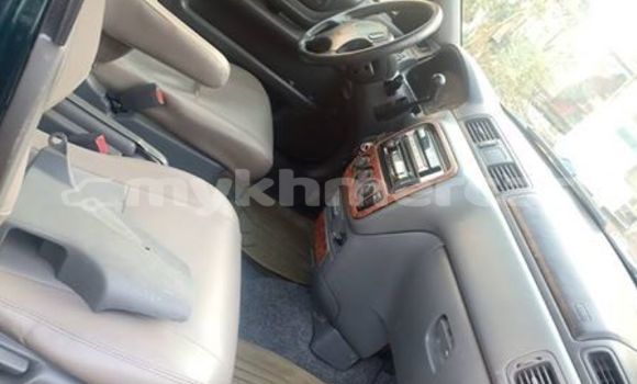 Acheter Occasion Voiture Honda CR–V Vert à Phnom Penh, Phnom Penh Acheter Occasion Voiture Honda CR–V Vert à Phnom Penh, Phnom Penh