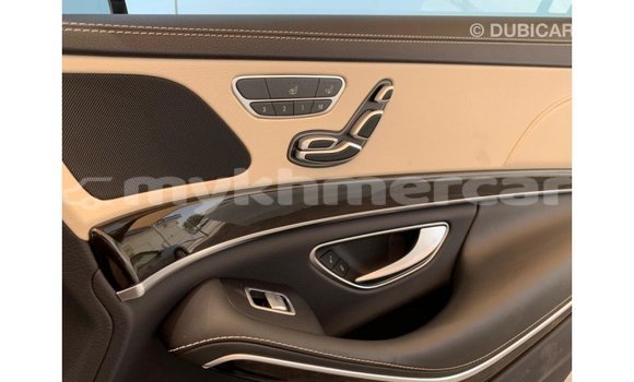 Acheter Import Voiture Mercedes-Benz 190 (W201) Blanc à Import - Dubai, Kampot Province Acheter Import Voiture Mercedes-Benz 190 (W201) Blanc à Import - Dubai, Kampot Province