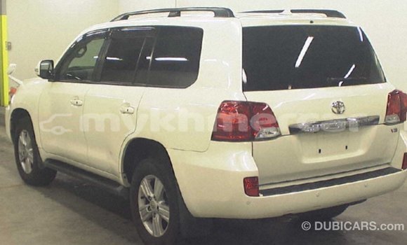 ទិញ នាំចូល Toyota Land Cruiser White ឡាន} ក្នុង Import - Dubai ក្នុង Kampot Province ទិញ នាំចូល Toyota Land Cruiser White ឡាន} ក្នុង Import - Dubai ក្នុង Kampot Province
