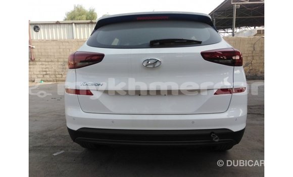 ទិញ នាំចូល Hyundai Tucson White ឡាន} ក្នុង Import - Dubai ក្នុង Kampot Province ទិញ នាំចូល Hyundai Tucson White ឡាន} ក្នុង Import - Dubai ក្នុង Kampot Province