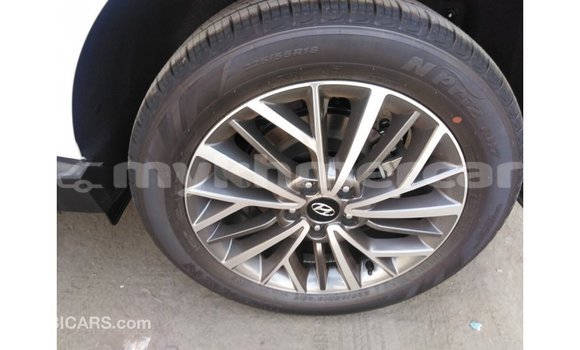 ទិញ នាំចូល Hyundai Tucson White ឡាន} ក្នុង Import - Dubai ក្នុង Kampot Province ទិញ នាំចូល Hyundai Tucson White ឡាន} ក្នុង Import - Dubai ក្នុង Kampot Province