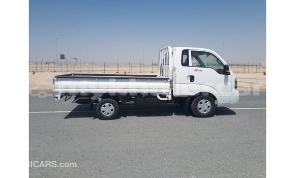 ទិញ នាំចូល Kia Rio White ឡាន} ក្នុង Import - Dubai ក្នុង Kampot Province ទិញ នាំចូល Kia Rio White ឡាន} ក្នុង Import - Dubai ក្នុង Kampot Province