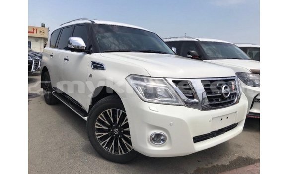 Acheter Import Voiture Nissan Patrol Blanc à Import - Dubai, Kampot Province Acheter Import Voiture Nissan Patrol Blanc à Import - Dubai, Kampot Province