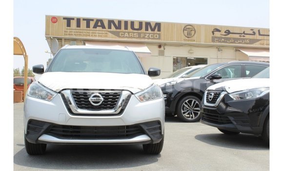 Buy Import Nissan Evalia Other Truck in Import - Dubai in Kampot Province