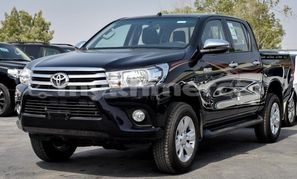 Buy New Toyota Hilux Black Car in Amleang in Kampong Speu Province Buy New Toyota Hilux Black Car in Amleang in Kampong Speu Province