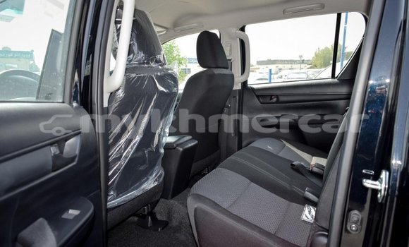 Buy New Toyota Hilux Black Car in Amleang in Kampong Speu Province Buy New Toyota Hilux Black Car in Amleang in Kampong Speu Province