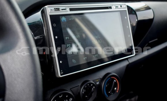 Buy New Toyota Hilux Black Car in Amleang in Kampong Speu Province Buy New Toyota Hilux Black Car in Amleang in Kampong Speu Province