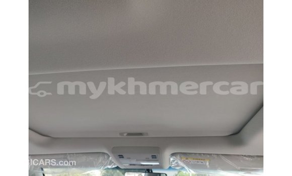 Acheter Import Voiture Toyota Land Cruiser Autre à Import - Dubai, Kampot Province Acheter Import Voiture Toyota Land Cruiser Autre à Import - Dubai, Kampot Province