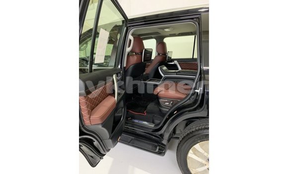 Buy Import Toyota Land Cruiser Black Car in Import - Dubai in Kampot Province Buy Import Toyota Land Cruiser Black Car in Import - Dubai in Kampot Province