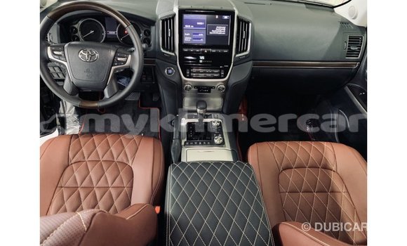 Buy Import Toyota Land Cruiser Black Car in Import - Dubai in Kampot Province Buy Import Toyota Land Cruiser Black Car in Import - Dubai in Kampot Province