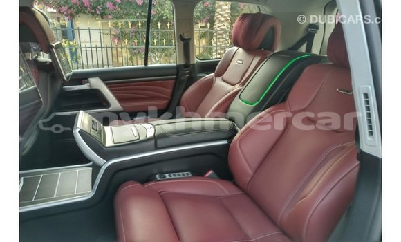 Buy Import Toyota Land Cruiser Black Car in Import - Dubai in Kampot Province Buy Import Toyota Land Cruiser Black Car in Import - Dubai in Kampot Province