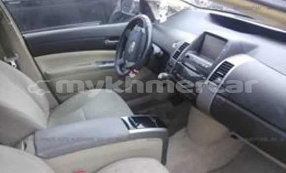 Buy Used Toyota Prius Other Car in Phnom Penh in Phnom Penh Buy Used Toyota Prius Other Car in Phnom Penh in Phnom Penh