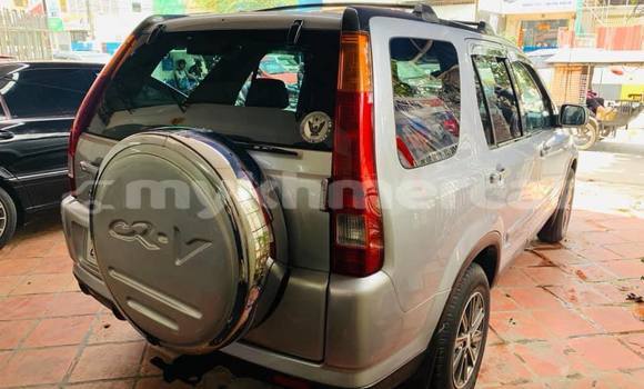 Buy Used Honda CRβV Silver Car in Phnom Penh in Phnom Penh Buy Used Honda CRβV Silver Car in Phnom Penh in Phnom Penh