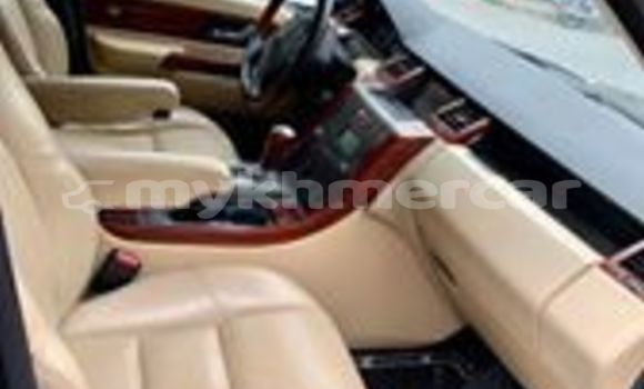 Buy Used Land Rover Range Rover Black Car in Phnom Penh in Phnom Penh Buy Used Land Rover Range Rover Black Car in Phnom Penh in Phnom Penh
