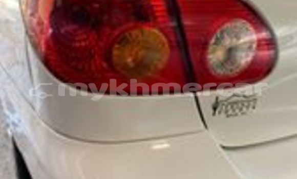 Buy Used Toyota Corolla White Car in Phnom Penh in Phnom Penh Buy Used Toyota Corolla White Car in Phnom Penh in Phnom Penh