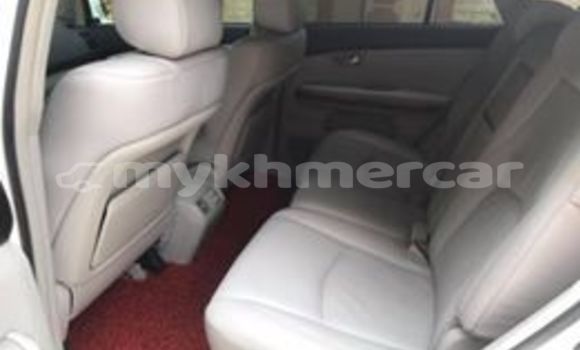 Buy Used Lexus RX 330 White Car in Phnom Penh in Phnom Penh Buy Used Lexus RX 330 White Car in Phnom Penh in Phnom Penh